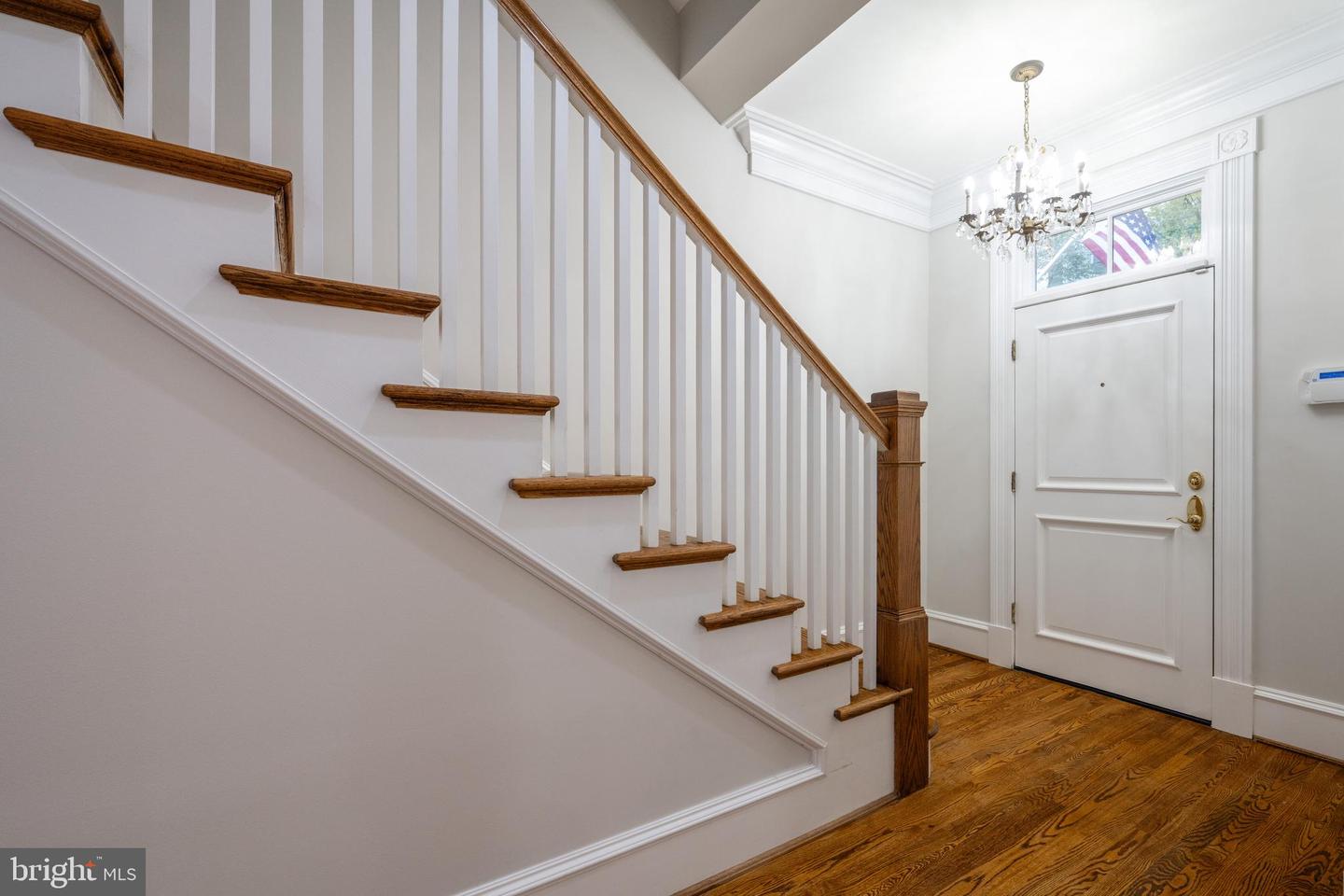 713 S UNION ST, ALEXANDRIA, Virginia 22314, 3 Bedrooms Bedrooms, ,4 BathroomsBathrooms,Residential,For sale,713 S UNION ST,VAAX2046772 MLS # VAAX2046772