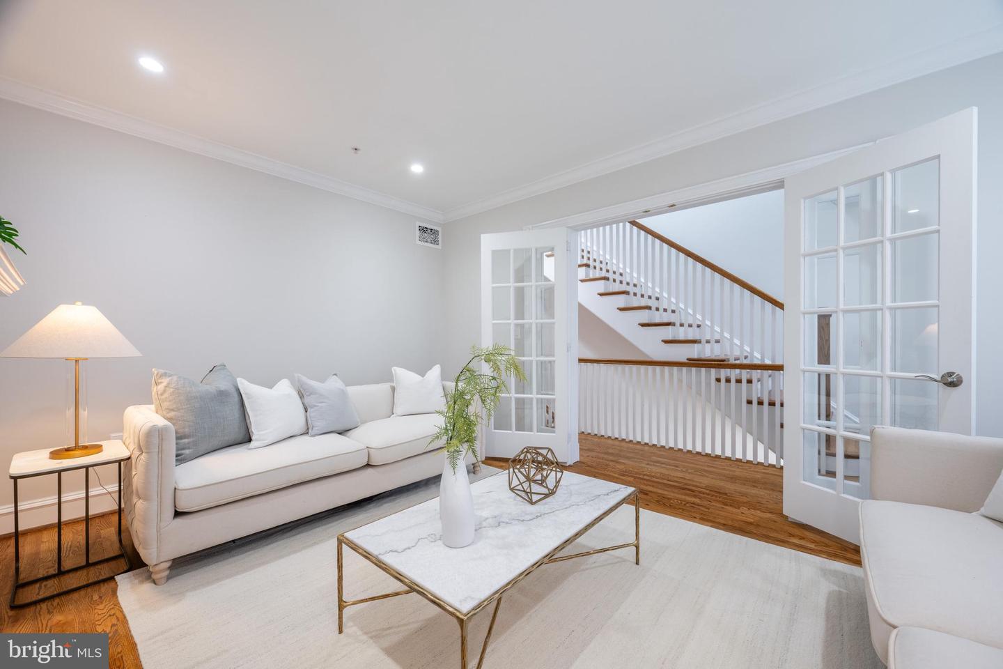 713 S UNION ST, ALEXANDRIA, Virginia 22314, 3 Bedrooms Bedrooms, ,4 BathroomsBathrooms,Residential,For sale,713 S UNION ST,VAAX2046772 MLS # VAAX2046772