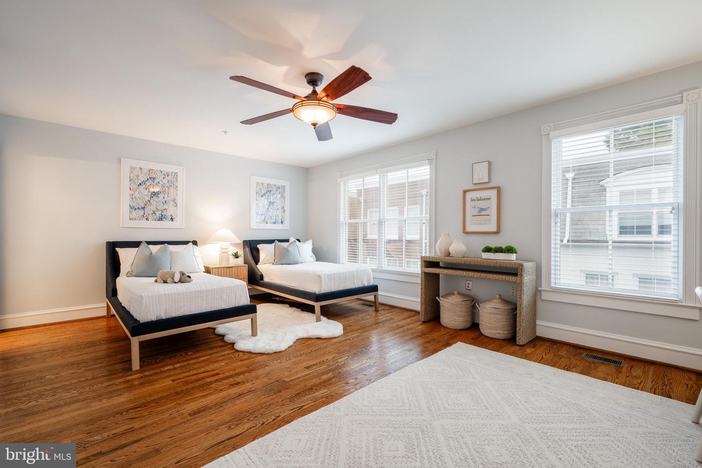 713 S UNION ST, ALEXANDRIA, Virginia 22314, 3 Bedrooms Bedrooms, ,4 BathroomsBathrooms,Residential,For sale,713 S UNION ST,VAAX2046772 MLS # VAAX2046772