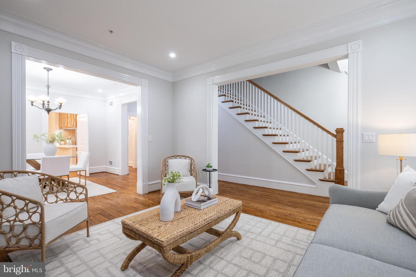 713 S UNION ST, ALEXANDRIA, Virginia 22314, 3 Bedrooms Bedrooms, ,4 BathroomsBathrooms,Residential,For sale,713 S UNION ST,VAAX2046772 MLS # VAAX2046772