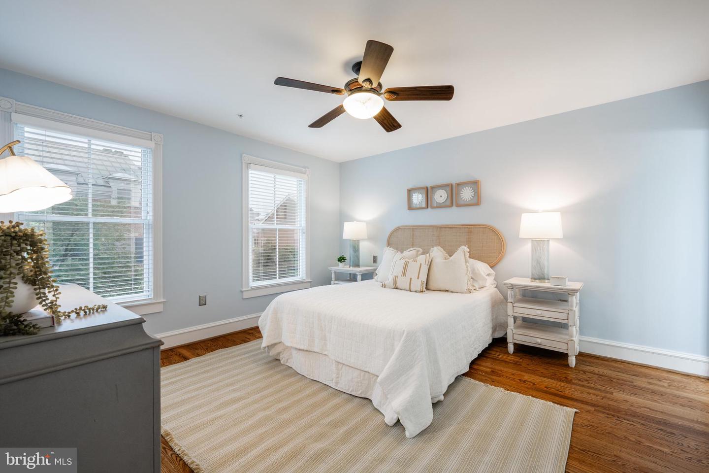713 S UNION ST, ALEXANDRIA, Virginia 22314, 3 Bedrooms Bedrooms, ,4 BathroomsBathrooms,Residential,For sale,713 S UNION ST,VAAX2046772 MLS # VAAX2046772