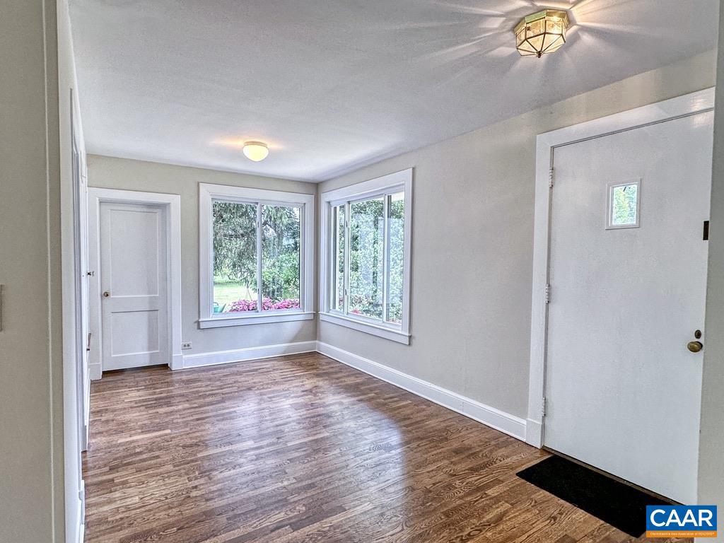 211 MARTINSBURG AVE, GORDONSVILLE, Virginia 22942, 2 Bedrooms Bedrooms, ,2 BathroomsBathrooms,Residential,For sale,211 MARTINSBURG AVE,665937 MLS # 665937