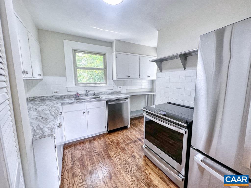 211 MARTINSBURG AVE, GORDONSVILLE, Virginia 22942, 2 Bedrooms Bedrooms, ,2 BathroomsBathrooms,Residential,For sale,211 MARTINSBURG AVE,665937 MLS # 665937