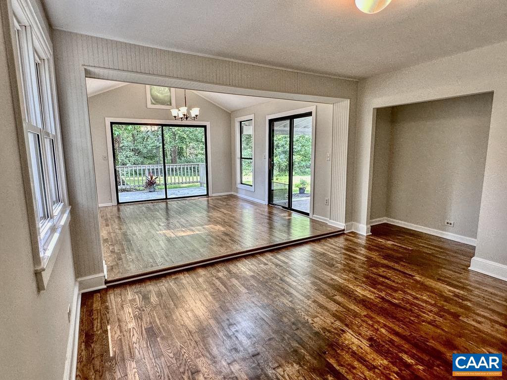 211 MARTINSBURG AVE, GORDONSVILLE, Virginia 22942, 2 Bedrooms Bedrooms, ,2 BathroomsBathrooms,Residential,For sale,211 MARTINSBURG AVE,665937 MLS # 665937