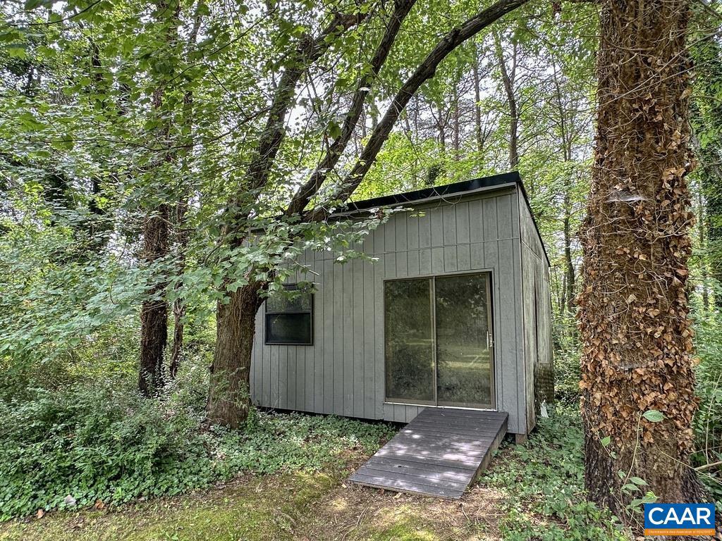 211 MARTINSBURG AVE, GORDONSVILLE, Virginia 22942, 2 Bedrooms Bedrooms, ,2 BathroomsBathrooms,Residential,For sale,211 MARTINSBURG AVE,665937 MLS # 665937