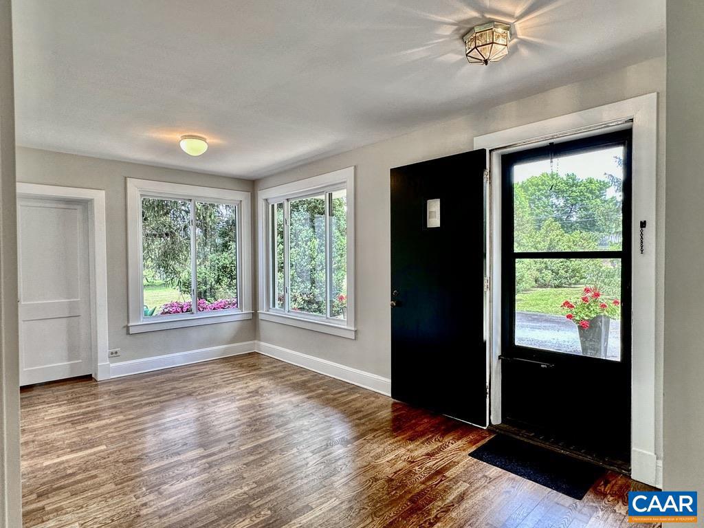 211 MARTINSBURG AVE, GORDONSVILLE, Virginia 22942, 2 Bedrooms Bedrooms, ,2 BathroomsBathrooms,Residential,For sale,211 MARTINSBURG AVE,665937 MLS # 665937