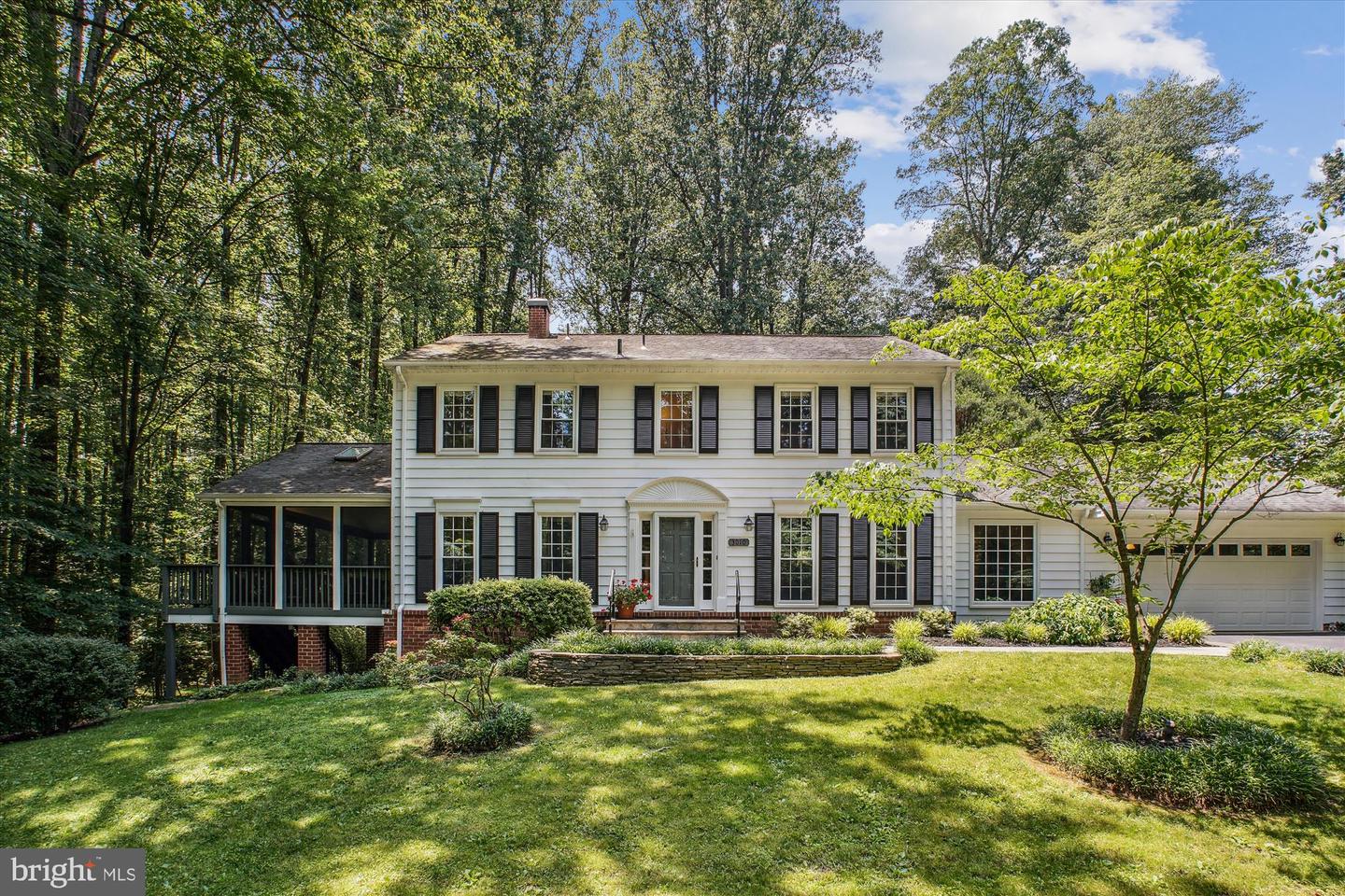 3010 PHYLLMAR PL, OAKTON, Virginia 22124, 5 Bedrooms Bedrooms, ,3 BathroomsBathrooms,Residential,For sale,3010 PHYLLMAR PL,VAFX2248134 MLS # VAFX2248134