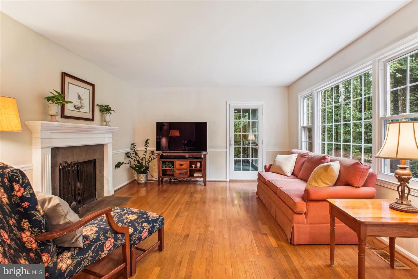3010 PHYLLMAR PL, OAKTON, Virginia 22124, 5 Bedrooms Bedrooms, ,3 BathroomsBathrooms,Residential,For sale,3010 PHYLLMAR PL,VAFX2248134 MLS # VAFX2248134