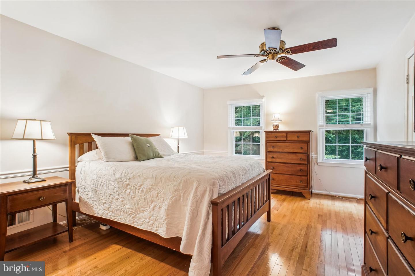 3010 PHYLLMAR PL, OAKTON, Virginia 22124, 5 Bedrooms Bedrooms, ,3 BathroomsBathrooms,Residential,For sale,3010 PHYLLMAR PL,VAFX2248134 MLS # VAFX2248134