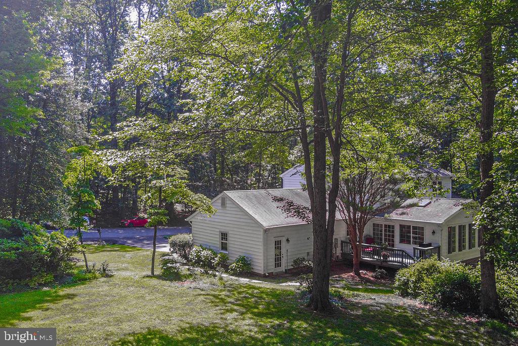 3010 PHYLLMAR PL, OAKTON, Virginia 22124, 5 Bedrooms Bedrooms, ,3 BathroomsBathrooms,Residential,For sale,3010 PHYLLMAR PL,VAFX2248134 MLS # VAFX2248134