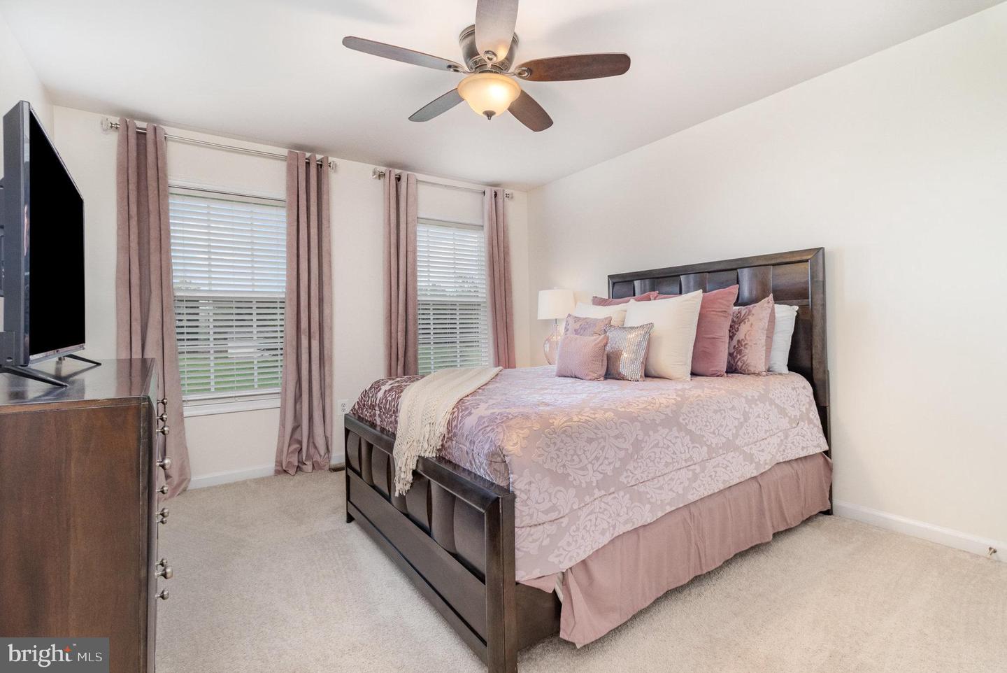 516 RICHARDS FERRY RD, FREDERICKSBURG, Virginia 22406, 5 Bedrooms Bedrooms, ,3 BathroomsBathrooms,Residential,For sale,516 RICHARDS FERRY RD,VAST2039956 MLS # VAST2039956