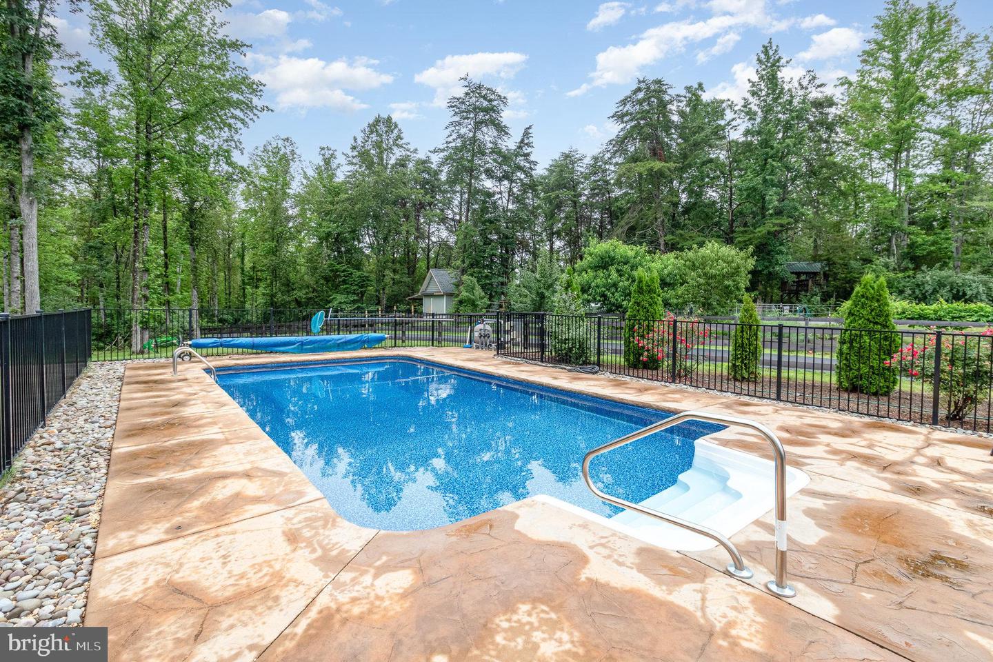 516 RICHARDS FERRY RD, FREDERICKSBURG, Virginia 22406, 5 Bedrooms Bedrooms, ,3 BathroomsBathrooms,Residential,For sale,516 RICHARDS FERRY RD,VAST2039956 MLS # VAST2039956