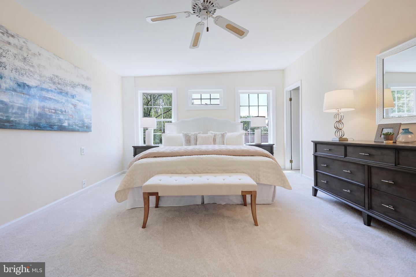 2933 FAIRMONT ST, FALLS CHURCH, Virginia 22042, 5 Bedrooms Bedrooms, ,4 BathroomsBathrooms,Residential,For sale,2933 FAIRMONT ST,VAFX2249024 MLS # VAFX2249024
