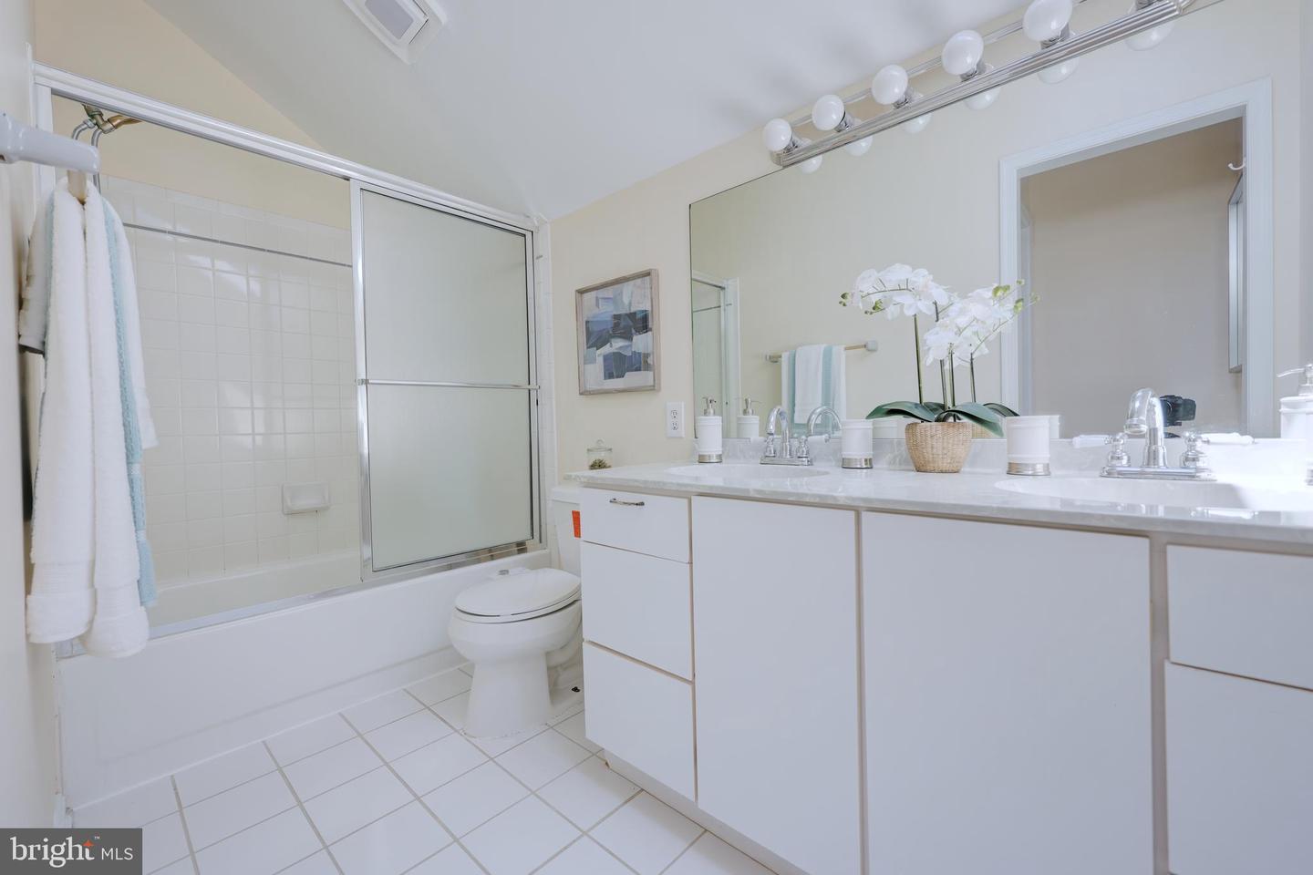 2933 FAIRMONT ST, FALLS CHURCH, Virginia 22042, 5 Bedrooms Bedrooms, ,4 BathroomsBathrooms,Residential,For sale,2933 FAIRMONT ST,VAFX2249024 MLS # VAFX2249024