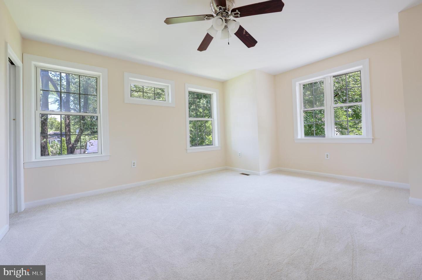 2933 FAIRMONT ST, FALLS CHURCH, Virginia 22042, 5 Bedrooms Bedrooms, ,4 BathroomsBathrooms,Residential,For sale,2933 FAIRMONT ST,VAFX2249024 MLS # VAFX2249024