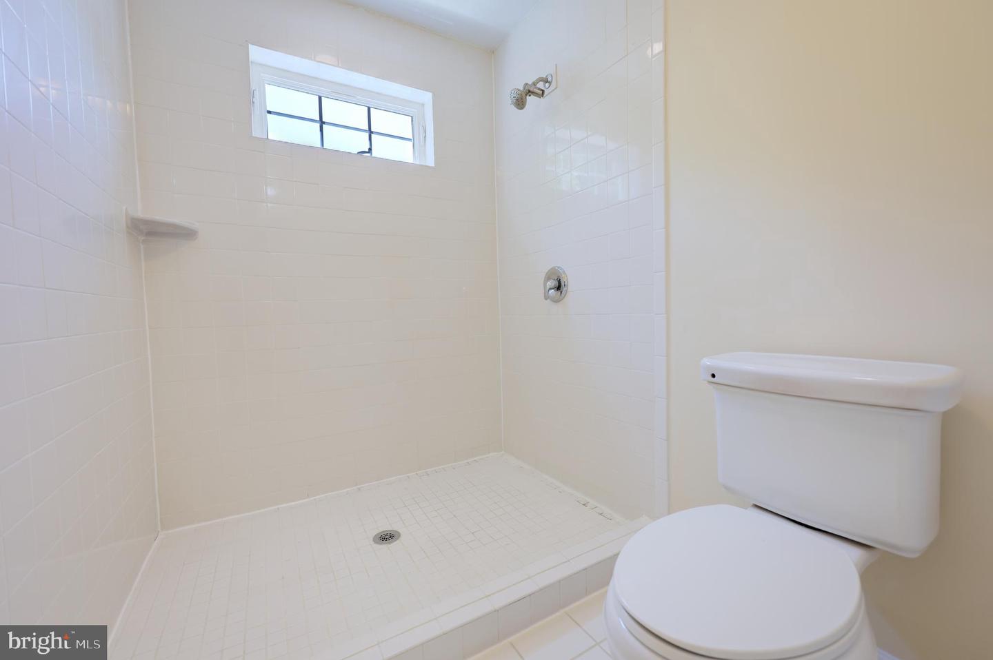 2933 FAIRMONT ST, FALLS CHURCH, Virginia 22042, 5 Bedrooms Bedrooms, ,4 BathroomsBathrooms,Residential,For sale,2933 FAIRMONT ST,VAFX2249024 MLS # VAFX2249024