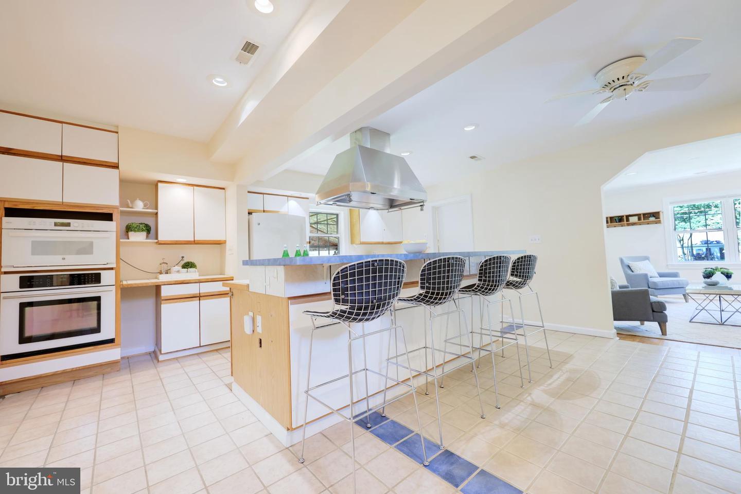 2933 FAIRMONT ST, FALLS CHURCH, Virginia 22042, 5 Bedrooms Bedrooms, ,4 BathroomsBathrooms,Residential,For sale,2933 FAIRMONT ST,VAFX2249024 MLS # VAFX2249024