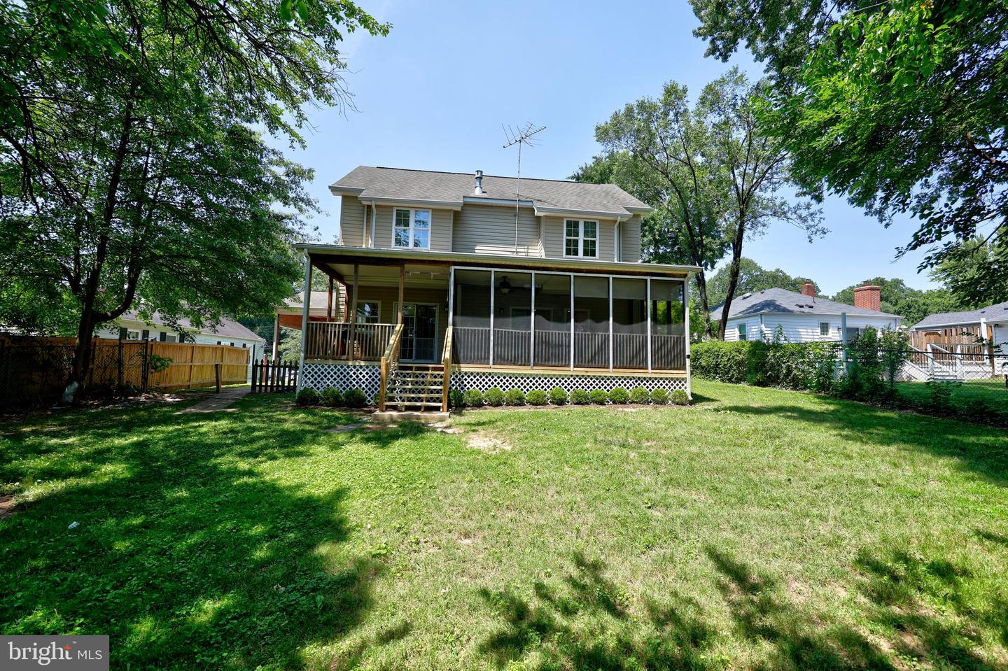 2933 FAIRMONT ST, FALLS CHURCH, Virginia 22042, 5 Bedrooms Bedrooms, ,4 BathroomsBathrooms,Residential,For sale,2933 FAIRMONT ST,VAFX2249024 MLS # VAFX2249024