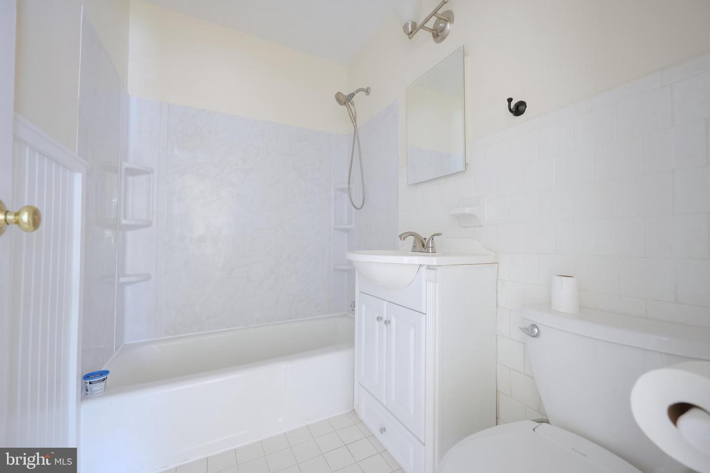 2933 FAIRMONT ST, FALLS CHURCH, Virginia 22042, 5 Bedrooms Bedrooms, ,4 BathroomsBathrooms,Residential,For sale,2933 FAIRMONT ST,VAFX2249024 MLS # VAFX2249024