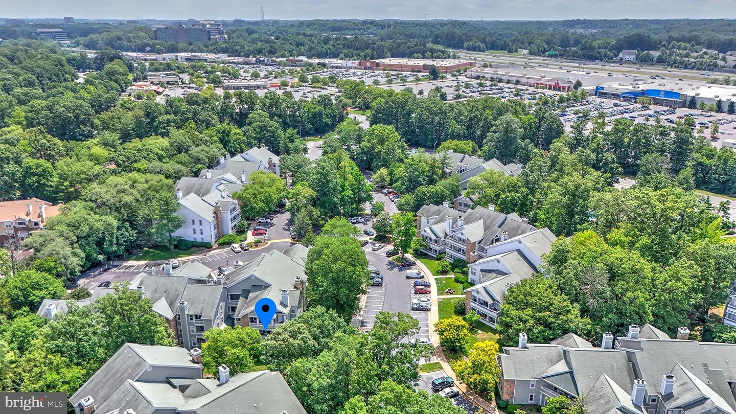 13085 AUTUMN WOODS WAY #206, FAIRFAX, Virginia 22033, 2 Bedrooms Bedrooms, 2 Rooms Rooms,2 BathroomsBathrooms,Residential,For sale,13085 AUTUMN WOODS WAY #206,VAFX2249224 MLS # VAFX2249224