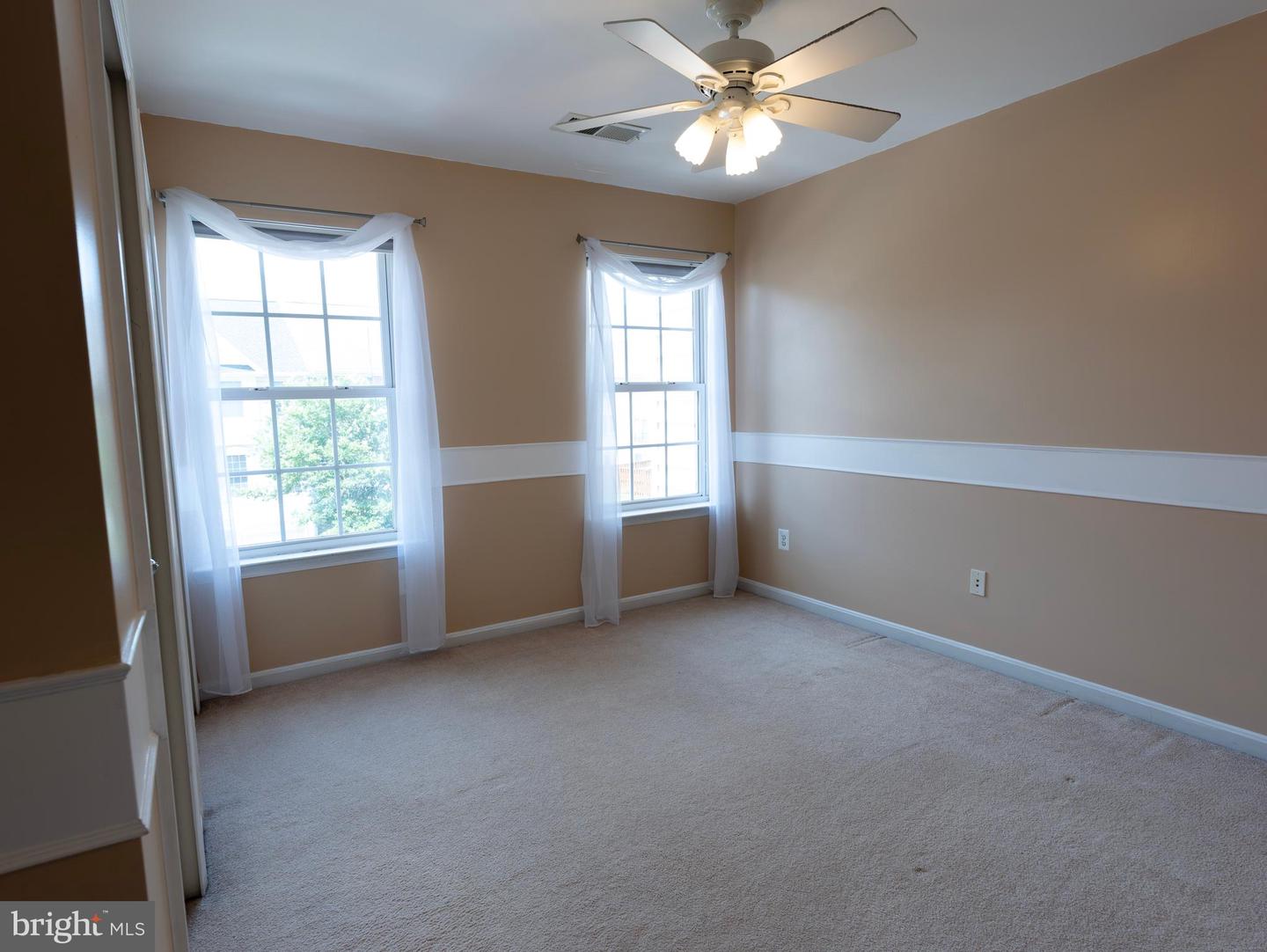 11817 MEDWAY CHURCH LOOP, MANASSAS, Virginia 20109, 3 Bedrooms Bedrooms, ,2 BathroomsBathrooms,Residential,For sale,11817 MEDWAY CHURCH LOOP,VAPW2097294 MLS # VAPW2097294