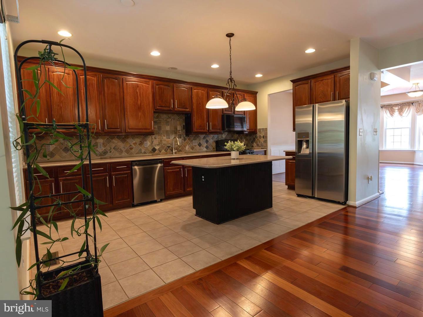 11817 MEDWAY CHURCH LOOP, MANASSAS, Virginia 20109, 3 Bedrooms Bedrooms, ,2 BathroomsBathrooms,Residential,For sale,11817 MEDWAY CHURCH LOOP,VAPW2097294 MLS # VAPW2097294
