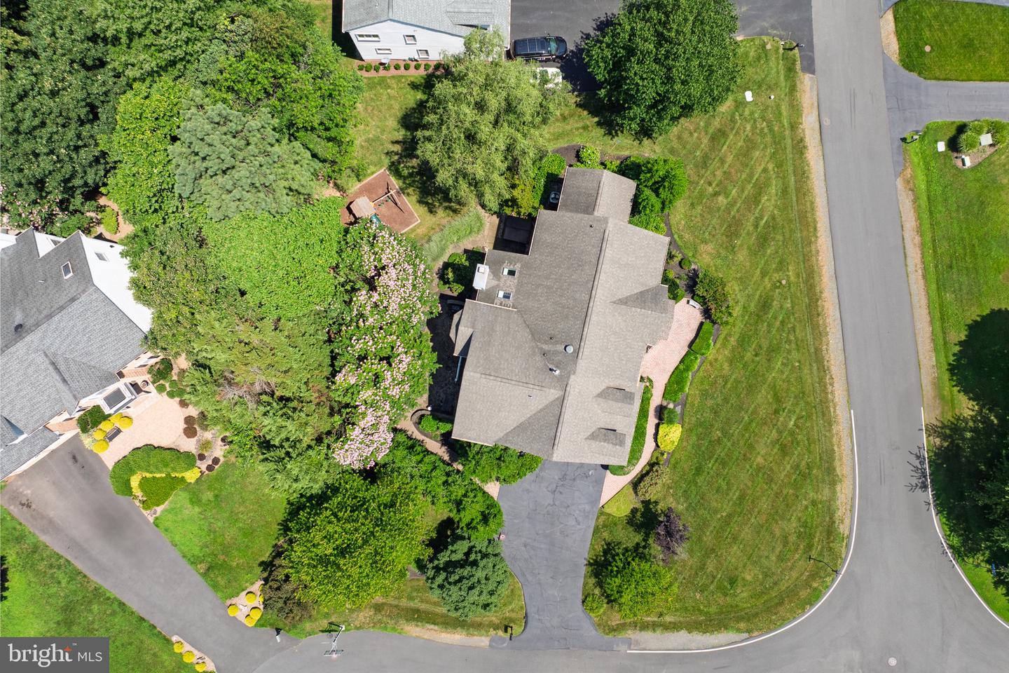 11910 CRAYTON CT, HERNDON, Virginia 20170, 5 Bedrooms Bedrooms, ,4 BathroomsBathrooms,Residential,For sale,11910 CRAYTON CT,VAFX2248506 MLS # VAFX2248506