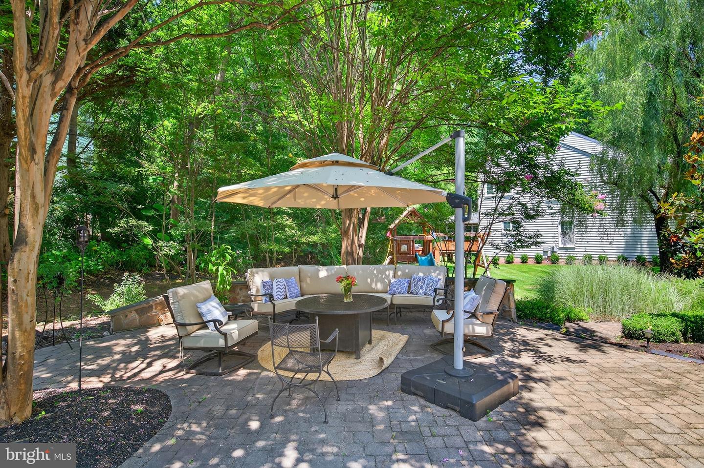 11910 CRAYTON CT, HERNDON, Virginia 20170, 5 Bedrooms Bedrooms, ,4 BathroomsBathrooms,Residential,For sale,11910 CRAYTON CT,VAFX2248506 MLS # VAFX2248506