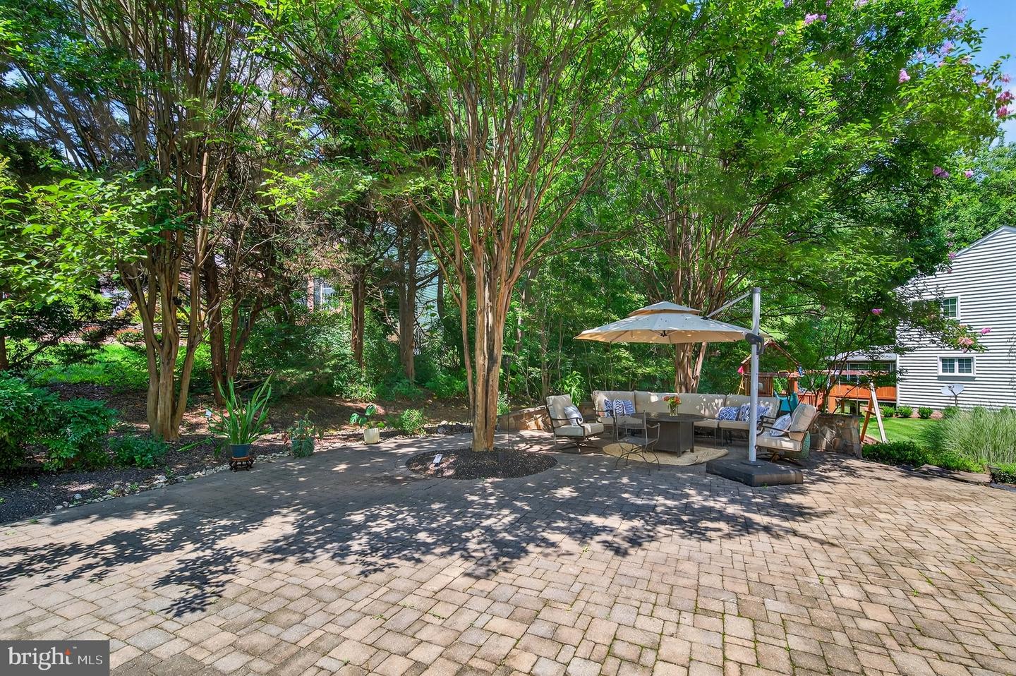 11910 CRAYTON CT, HERNDON, Virginia 20170, 5 Bedrooms Bedrooms, ,4 BathroomsBathrooms,Residential,For sale,11910 CRAYTON CT,VAFX2248506 MLS # VAFX2248506