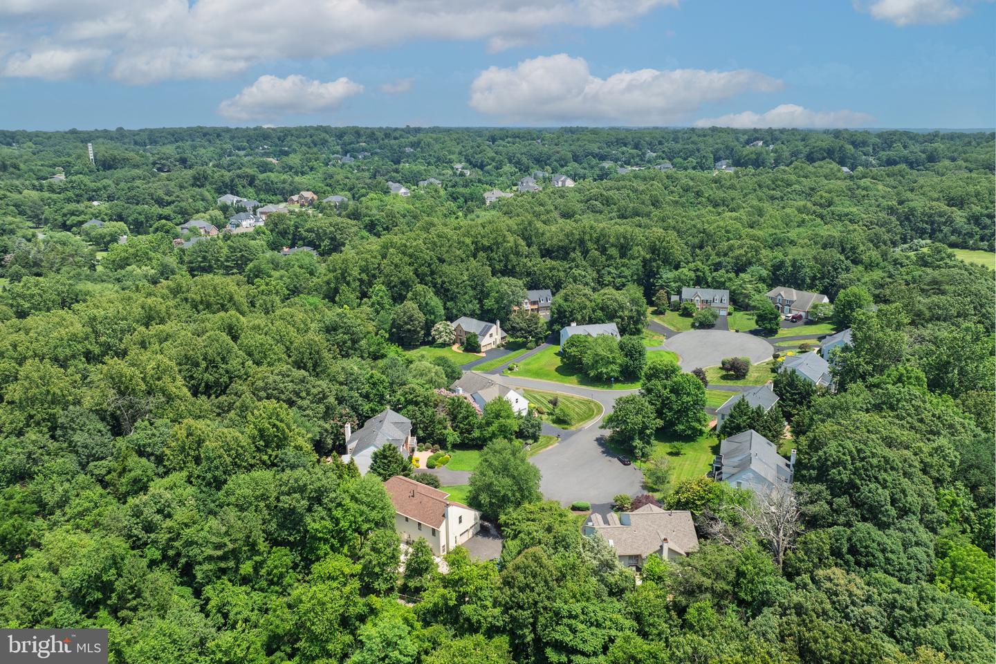 11910 CRAYTON CT, HERNDON, Virginia 20170, 5 Bedrooms Bedrooms, ,4 BathroomsBathrooms,Residential,For sale,11910 CRAYTON CT,VAFX2248506 MLS # VAFX2248506