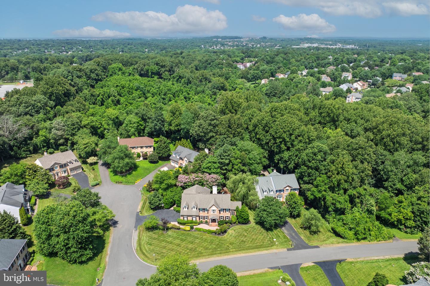 11910 CRAYTON CT, HERNDON, Virginia 20170, 5 Bedrooms Bedrooms, ,4 BathroomsBathrooms,Residential,For sale,11910 CRAYTON CT,VAFX2248506 MLS # VAFX2248506