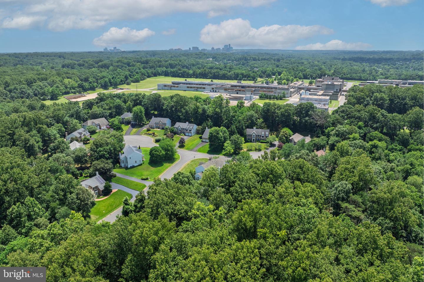 11910 CRAYTON CT, HERNDON, Virginia 20170, 5 Bedrooms Bedrooms, ,4 BathroomsBathrooms,Residential,For sale,11910 CRAYTON CT,VAFX2248506 MLS # VAFX2248506