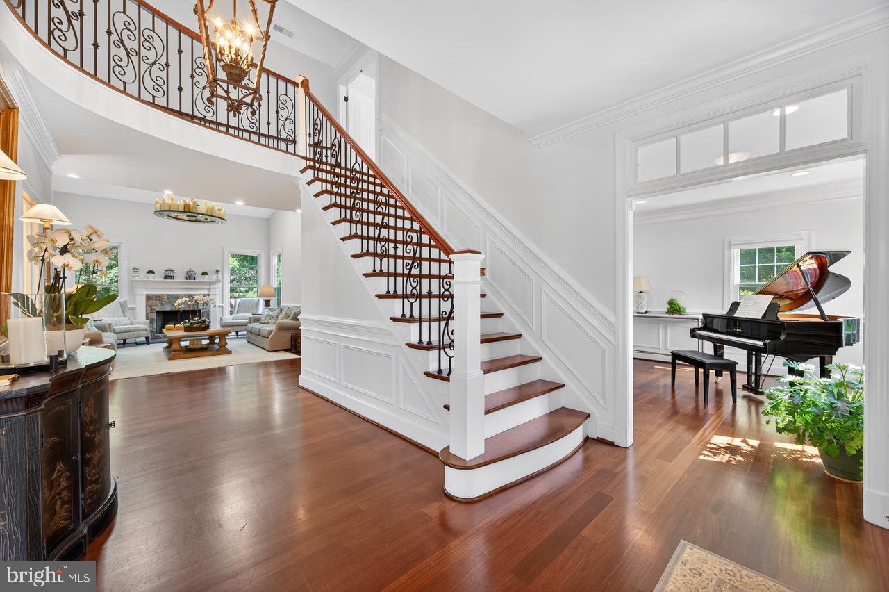11910 CRAYTON CT, HERNDON, Virginia 20170, 5 Bedrooms Bedrooms, ,4 BathroomsBathrooms,Residential,For sale,11910 CRAYTON CT,VAFX2248506 MLS # VAFX2248506