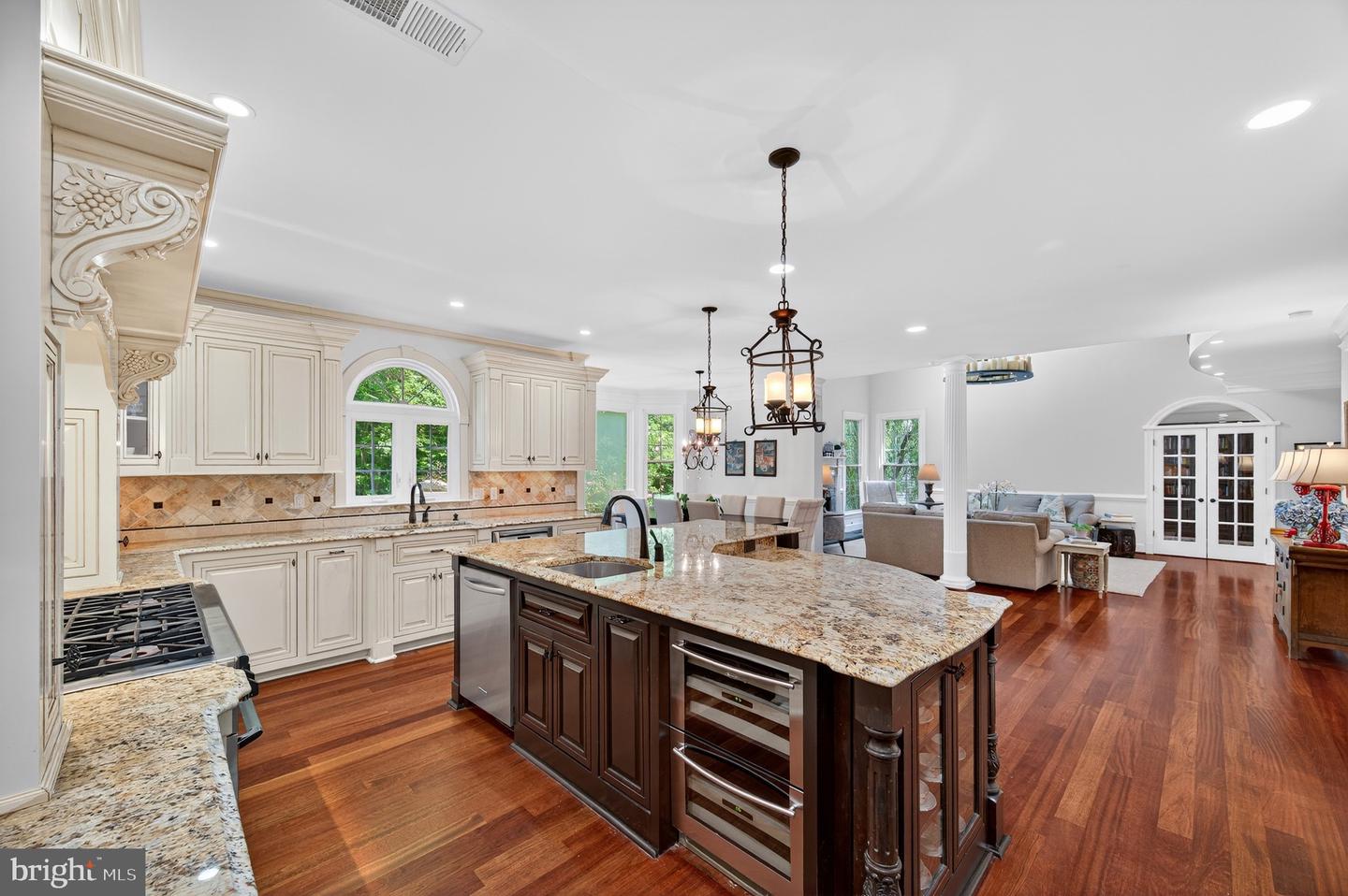 11910 CRAYTON CT, HERNDON, Virginia 20170, 5 Bedrooms Bedrooms, ,4 BathroomsBathrooms,Residential,For sale,11910 CRAYTON CT,VAFX2248506 MLS # VAFX2248506