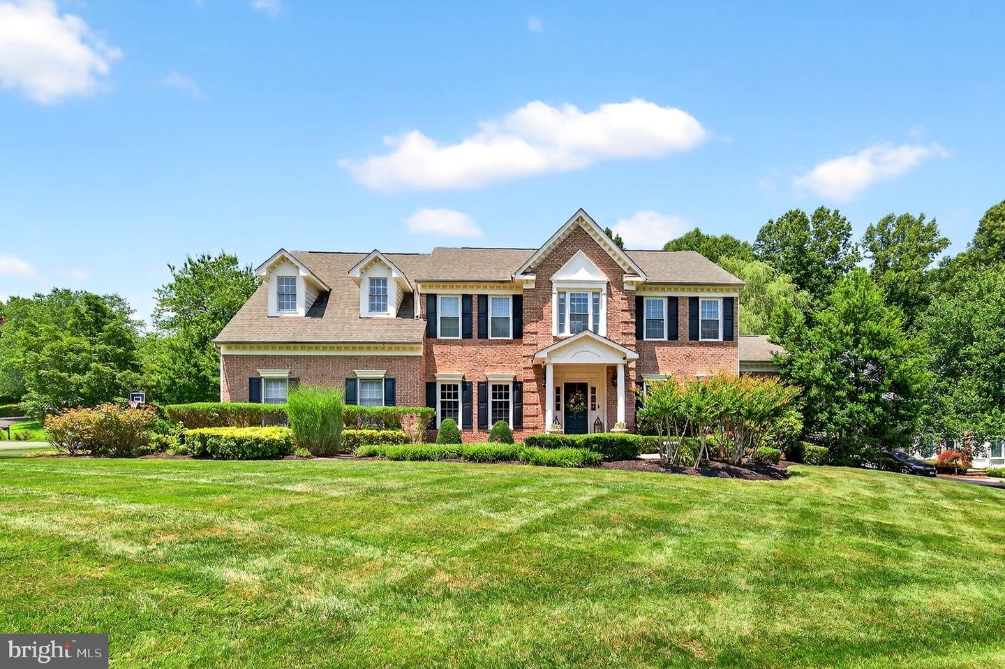 11910 CRAYTON CT, HERNDON, Virginia 20170, 5 Bedrooms Bedrooms, ,4 BathroomsBathrooms,Residential,For sale,11910 CRAYTON CT,VAFX2248506 MLS # VAFX2248506