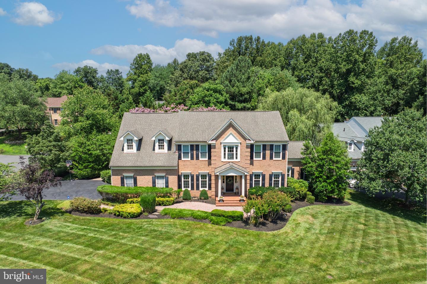 11910 CRAYTON CT, HERNDON, Virginia 20170, 5 Bedrooms Bedrooms, ,4 BathroomsBathrooms,Residential,For sale,11910 CRAYTON CT,VAFX2248506 MLS # VAFX2248506