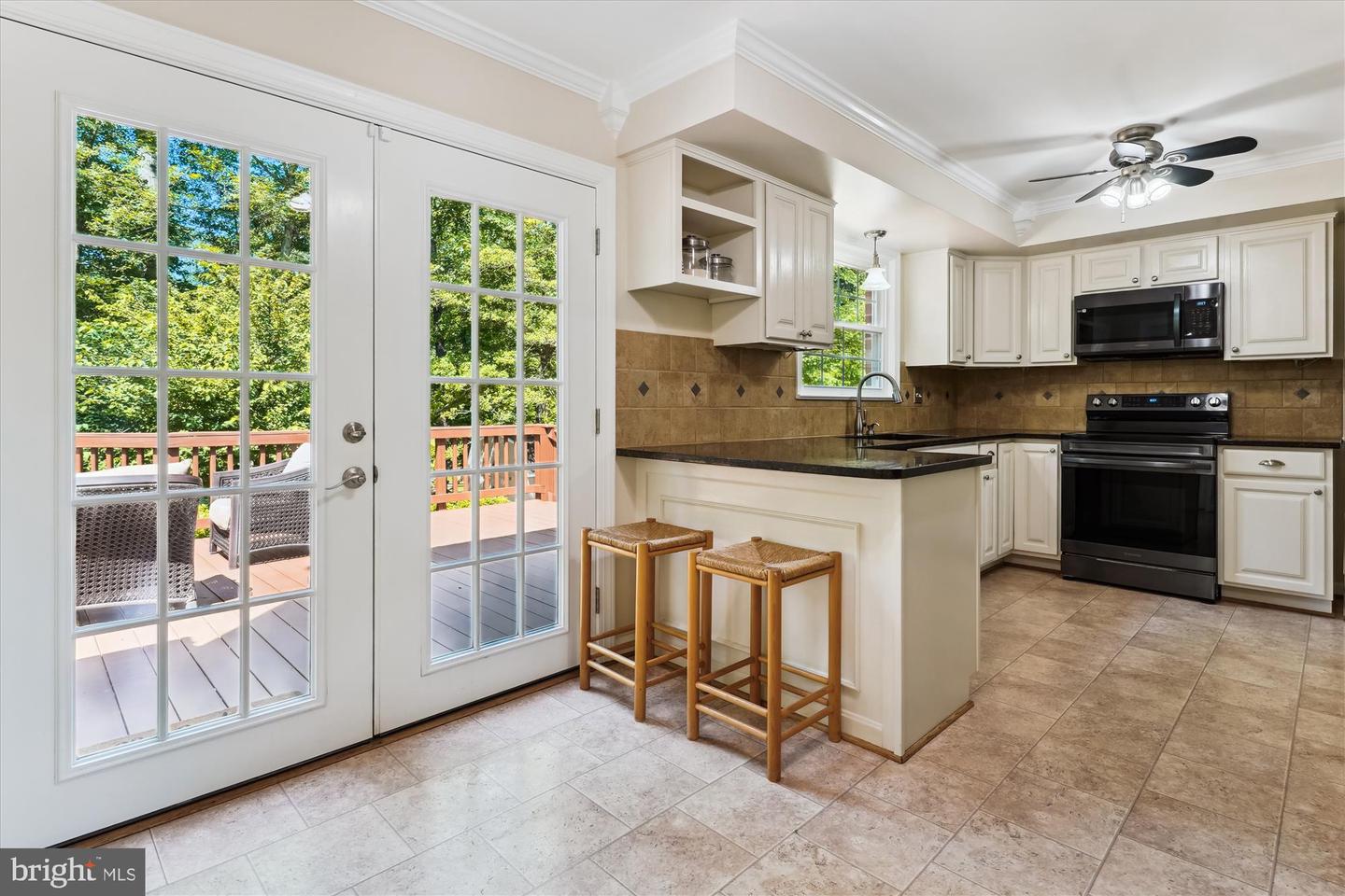 6702 RED JACKET RD, SPRINGFIELD, Virginia 22152, 4 Bedrooms Bedrooms, ,2 BathroomsBathrooms,Residential,For sale,6702 RED JACKET RD,VAFX2248804 MLS # VAFX2248804