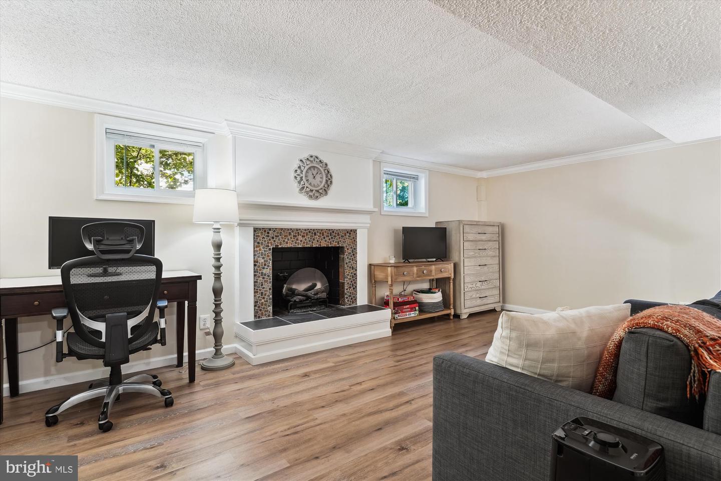 6702 RED JACKET RD, SPRINGFIELD, Virginia 22152, 4 Bedrooms Bedrooms, ,2 BathroomsBathrooms,Residential,For sale,6702 RED JACKET RD,VAFX2248804 MLS # VAFX2248804