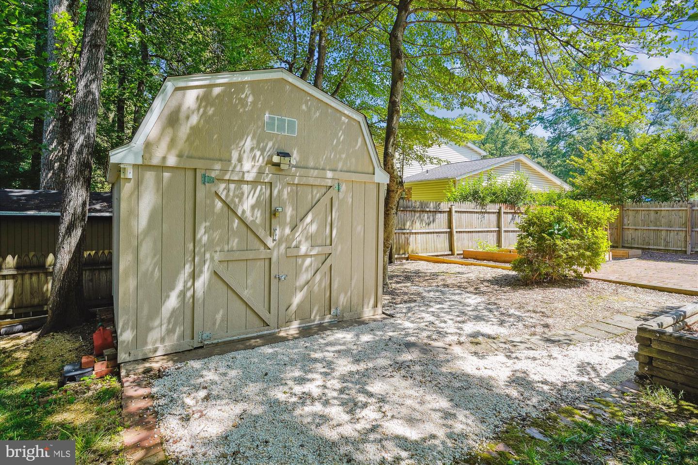 6702 RED JACKET RD, SPRINGFIELD, Virginia 22152, 4 Bedrooms Bedrooms, ,2 BathroomsBathrooms,Residential,For sale,6702 RED JACKET RD,VAFX2248804 MLS # VAFX2248804