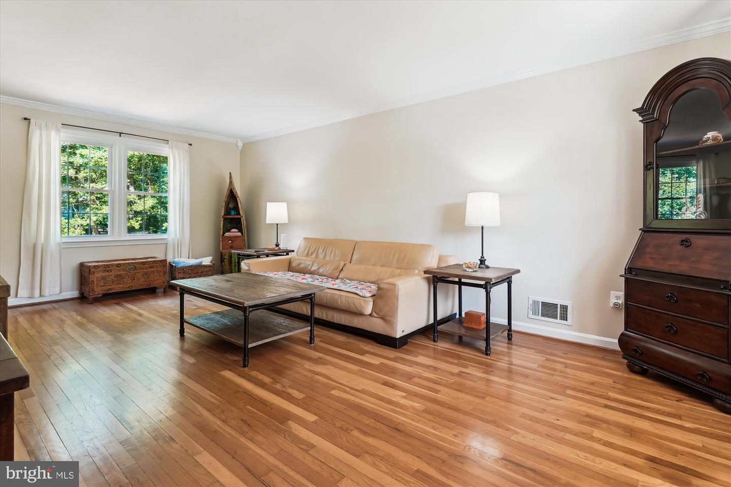6702 RED JACKET RD, SPRINGFIELD, Virginia 22152, 4 Bedrooms Bedrooms, ,2 BathroomsBathrooms,Residential,For sale,6702 RED JACKET RD,VAFX2248804 MLS # VAFX2248804
