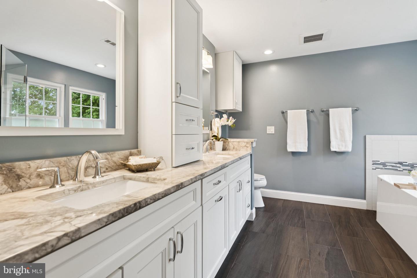 136 NORTHAMPTON BLVD, STAFFORD, Virginia 22554, 4 Bedrooms Bedrooms, ,3 BathroomsBathrooms,Residential,For sale,136 NORTHAMPTON BLVD,VAST2040006 MLS # VAST2040006