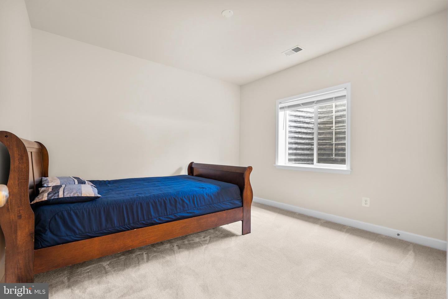 625 E G ST, PURCELLVILLE, Virginia 20132, 4 Bedrooms Bedrooms, ,3 BathroomsBathrooms,Residential,For sale,625 E G ST,VALO2099998 MLS # VALO2099998