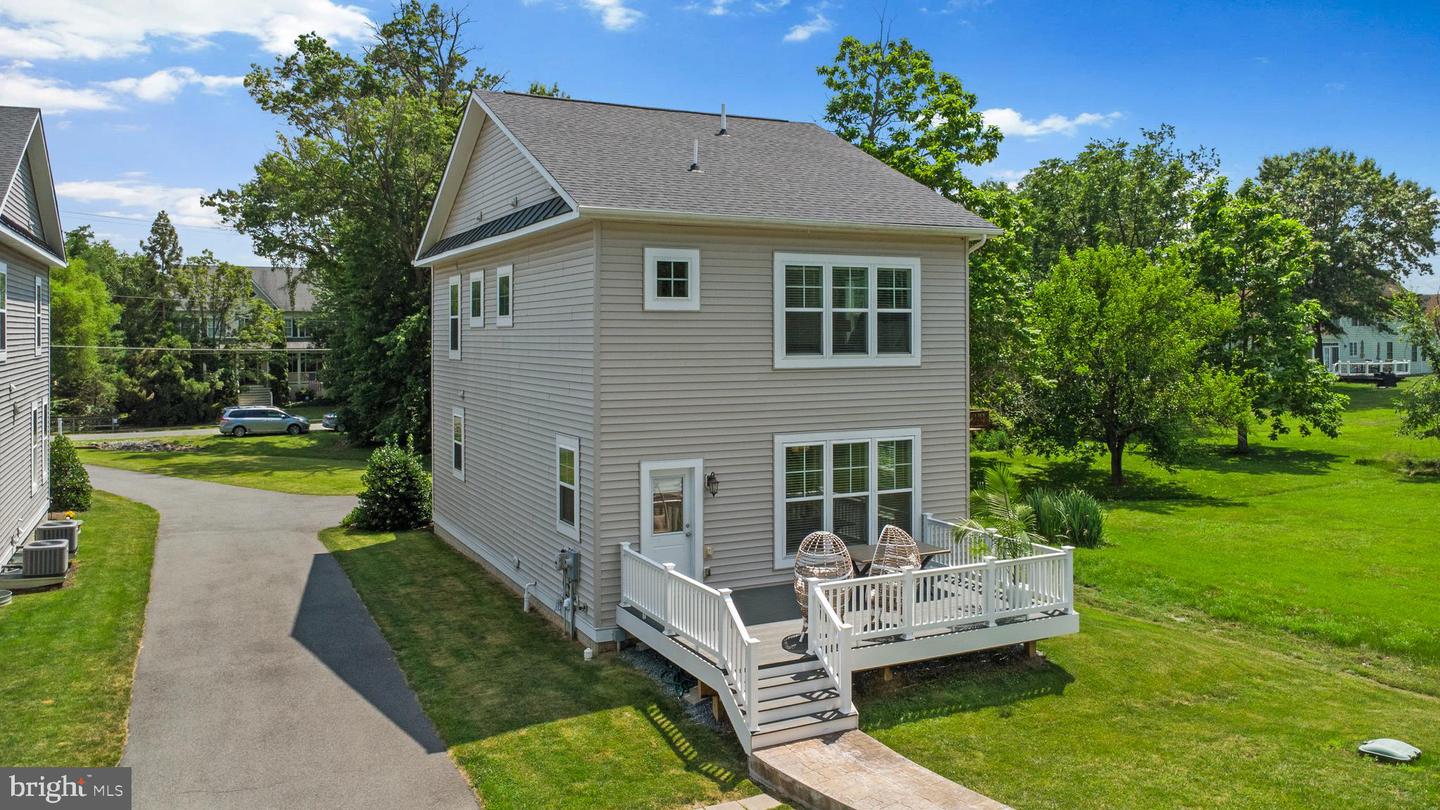 625 E G ST, PURCELLVILLE, Virginia 20132, 4 Bedrooms Bedrooms, ,3 BathroomsBathrooms,Residential,For sale,625 E G ST,VALO2099998 MLS # VALO2099998
