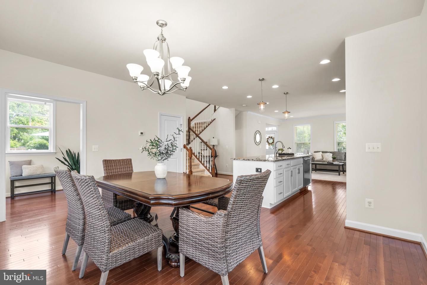 625 E G ST, PURCELLVILLE, Virginia 20132, 4 Bedrooms Bedrooms, ,3 BathroomsBathrooms,Residential,For sale,625 E G ST,VALO2099998 MLS # VALO2099998