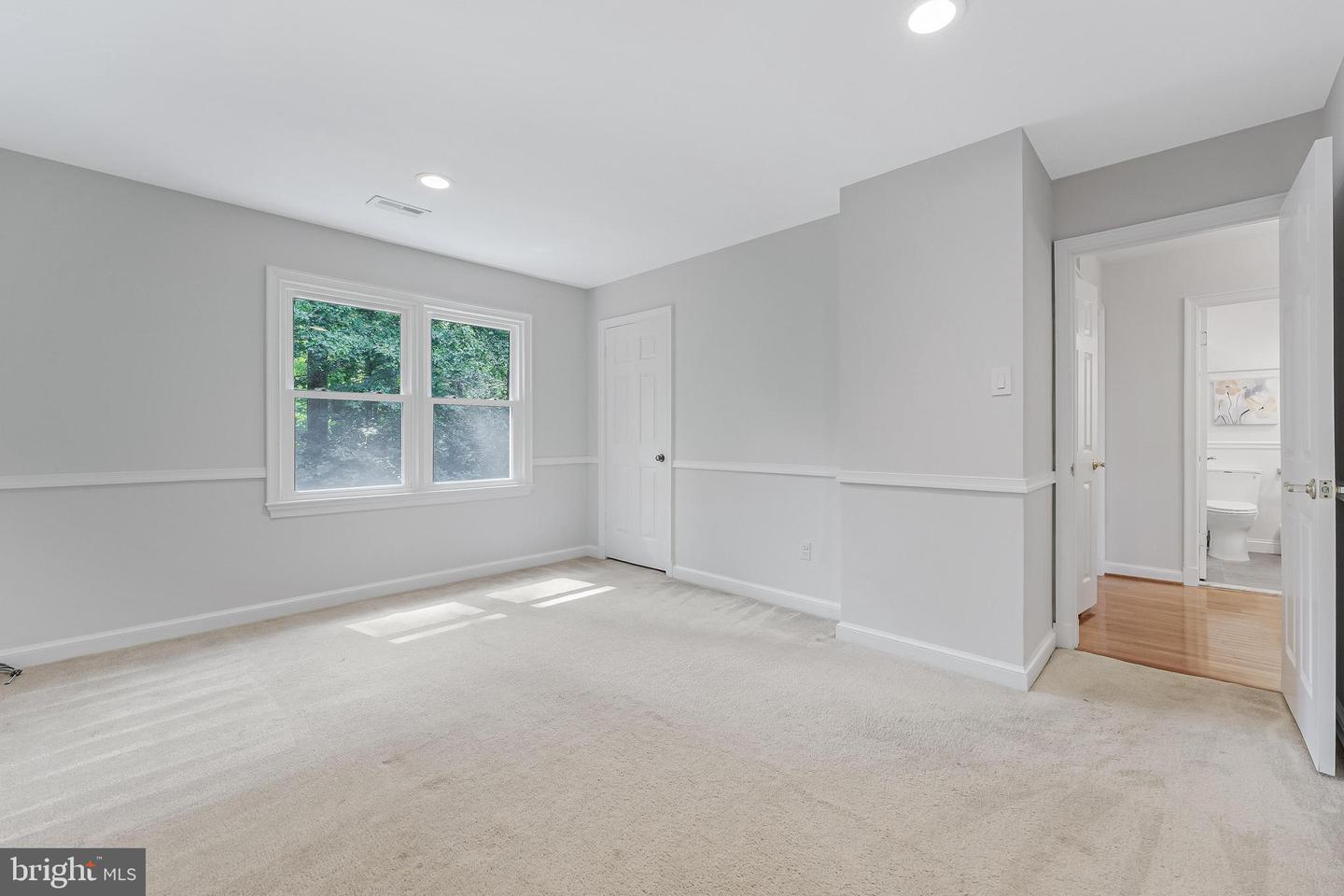 2930 FOX MILL RD, OAK HILL, Virginia 20171, 5 Bedrooms Bedrooms, ,2 BathroomsBathrooms,Residential,For sale,2930 FOX MILL RD,VAFX2249060 MLS # VAFX2249060