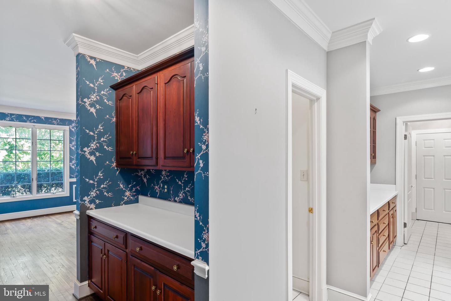 2713 SILKWOOD CT, OAKTON, Virginia 22124, 4 Bedrooms Bedrooms, ,4 BathroomsBathrooms,Residential,For sale,2713 SILKWOOD CT,VAFX2249226 MLS # VAFX2249226