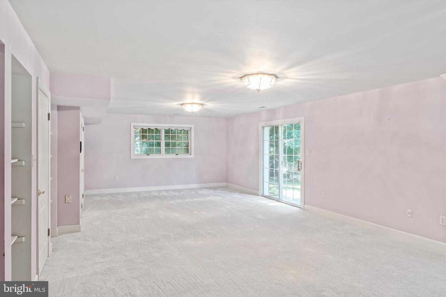 2713 SILKWOOD CT, OAKTON, Virginia 22124, 4 Bedrooms Bedrooms, ,4 BathroomsBathrooms,Residential,For sale,2713 SILKWOOD CT,VAFX2249226 MLS # VAFX2249226