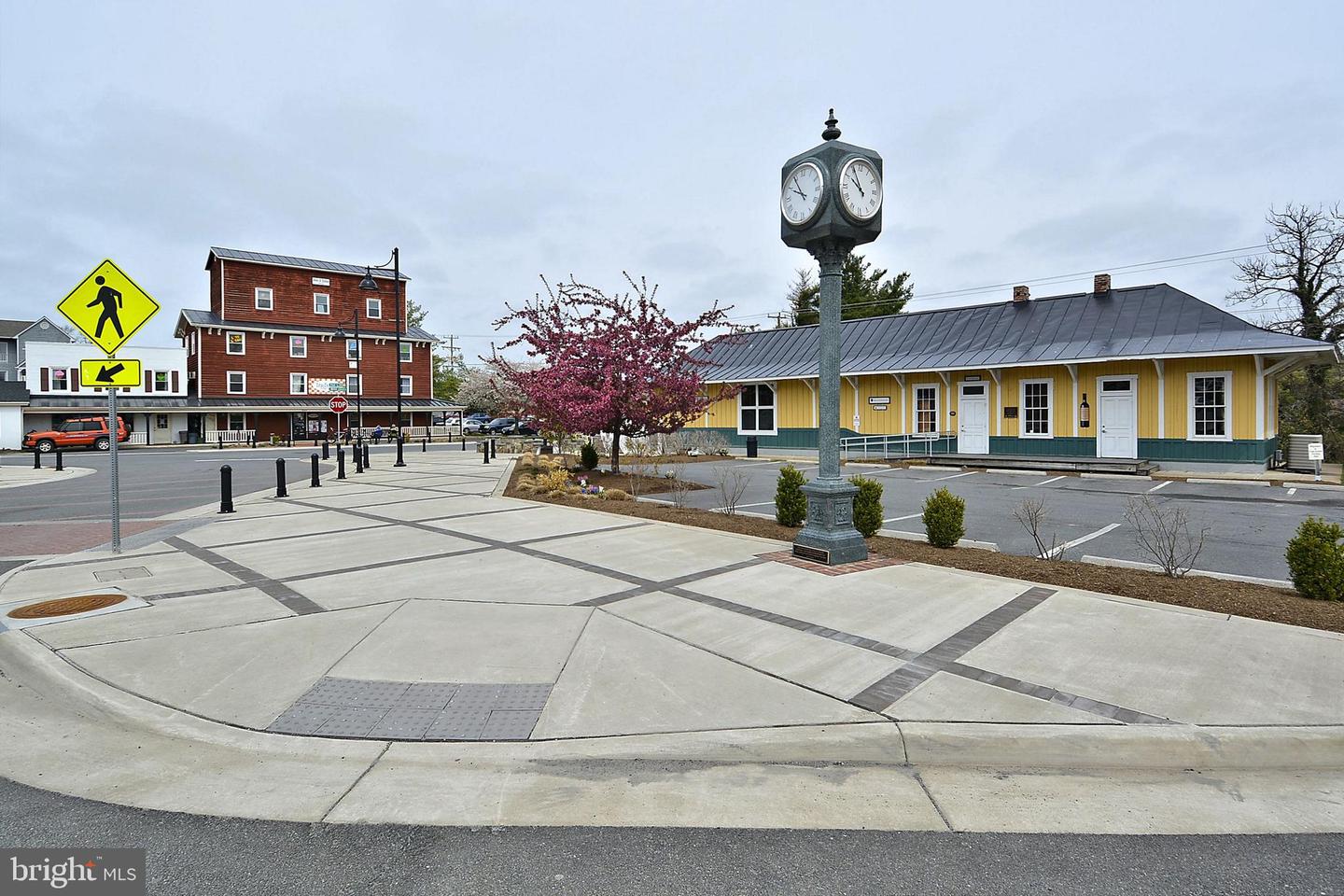 720 E STEPHENS LN, PURCELLVILLE, Virginia 20132, 4 Bedrooms Bedrooms, ,2 BathroomsBathrooms,Residential,For sale,720 E STEPHENS LN,VALO2100192 MLS # VALO2100192