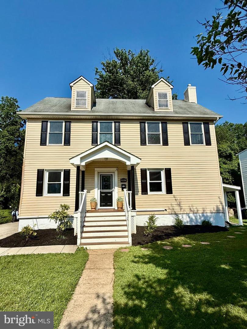 2907 ADAMS PL, FALLS CHURCH, Virginia 22042, 4 Bedrooms Bedrooms, ,4 BathroomsBathrooms,Residential,For sale,2907 ADAMS PL,VAFX2249412 MLS # VAFX2249412