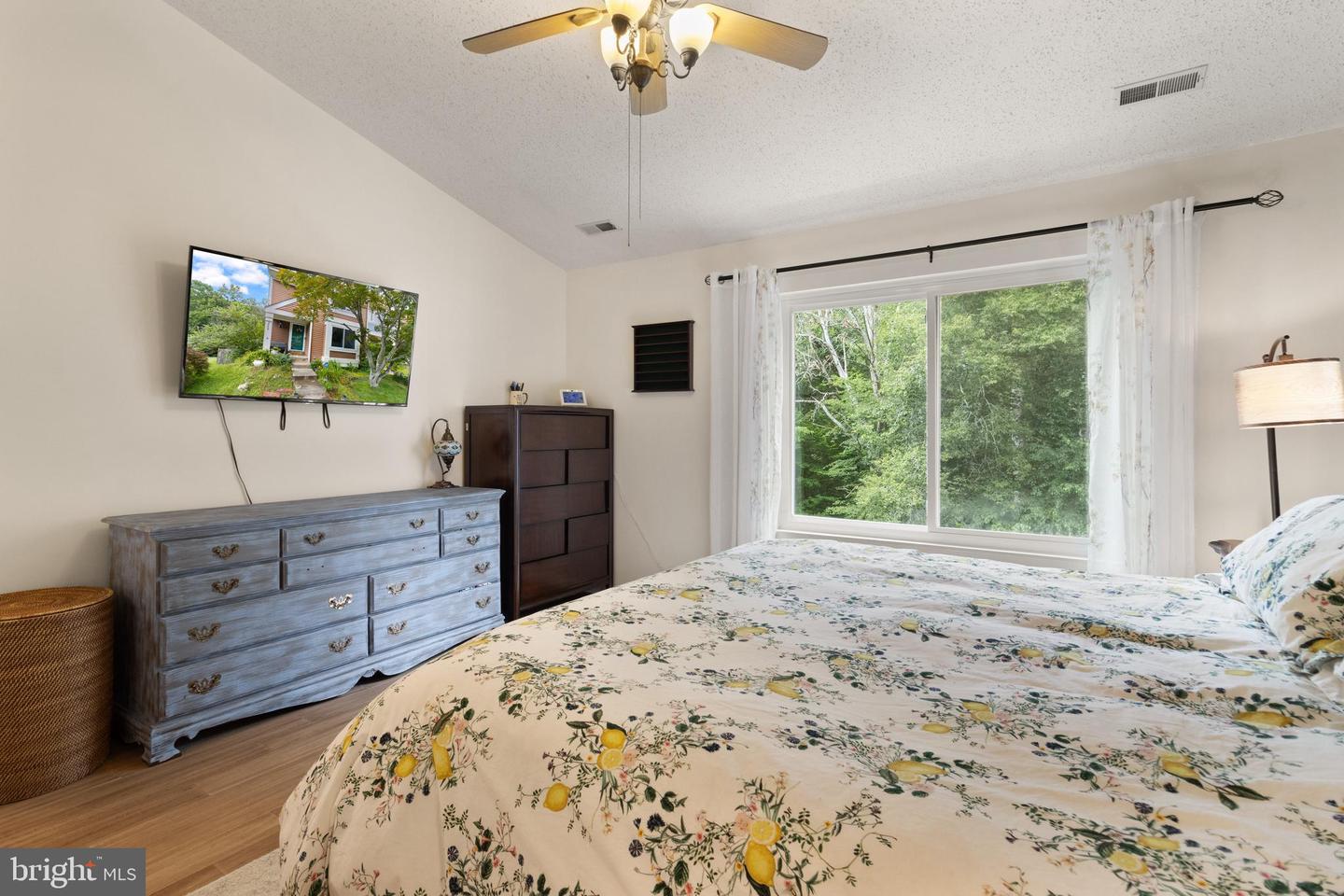3086 BRIDGETON CT, WOODBRIDGE, Virginia 22192, 3 Bedrooms Bedrooms, ,4 BathroomsBathrooms,Residential,For sale,3086 BRIDGETON CT,VAPW2097668 MLS # VAPW2097668